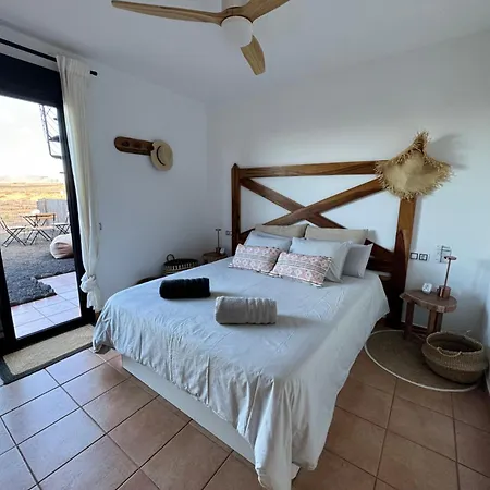 Miraki Fuerteventura Surf Relax Hébergement de vacances La Oliva